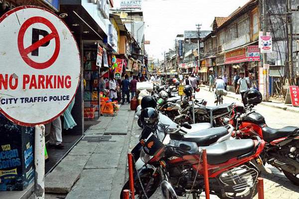 Wrong Parking in Hyderabad may put you behind the bars!